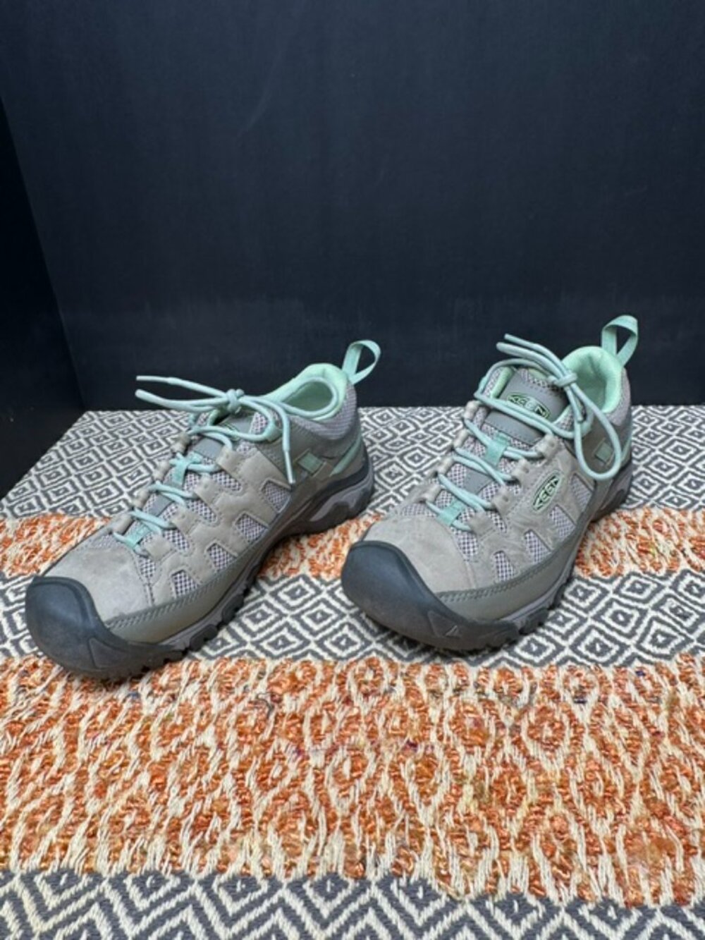 Keen Targhee Vent Woman's Size 9 - Picture 10 of 14